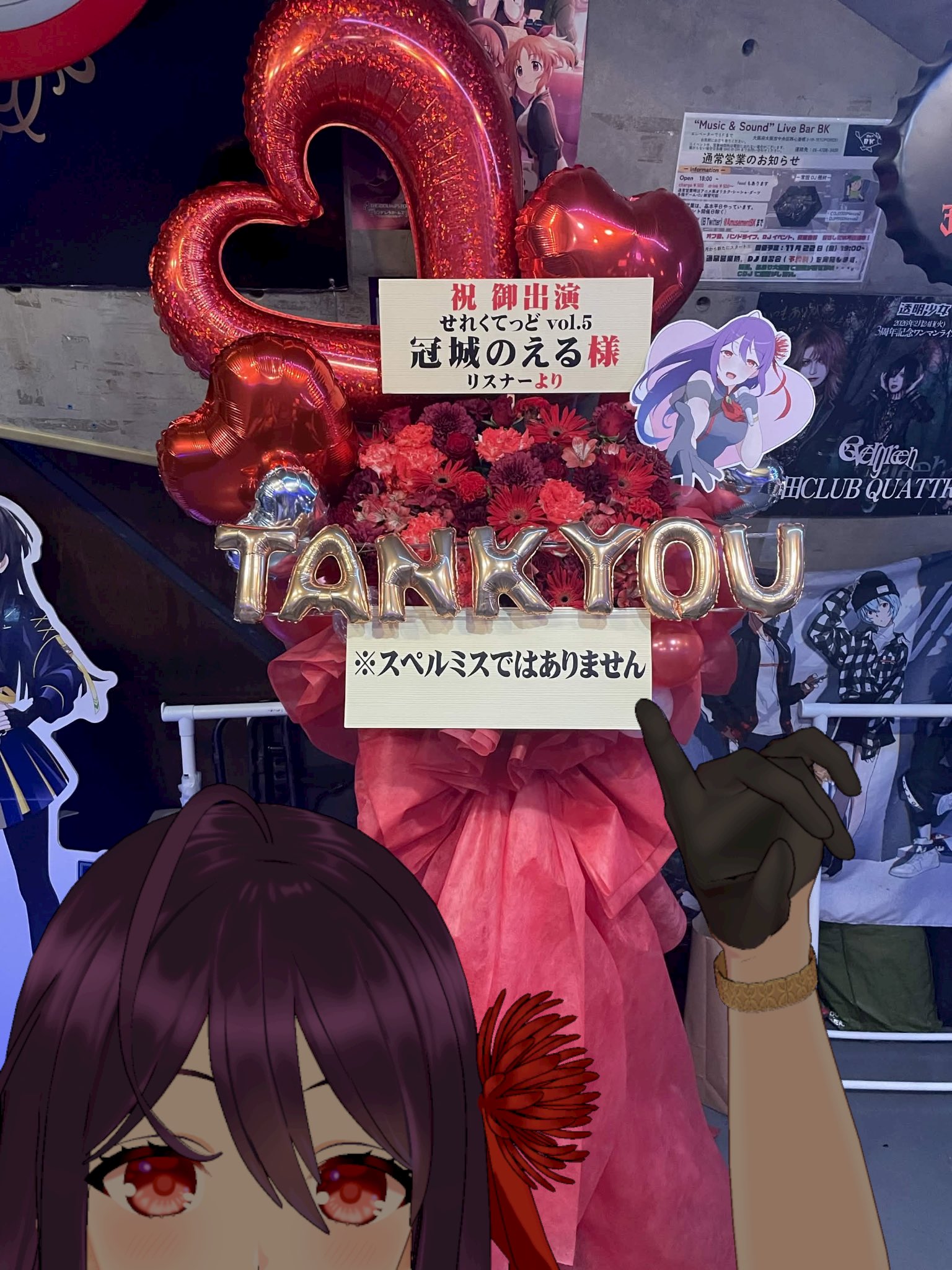 HKqidkZbEAINyF7.jpg